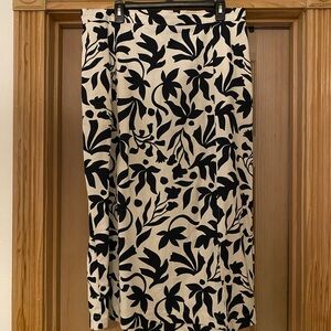 Time and Tru Black and White Patterned Midi Skirt